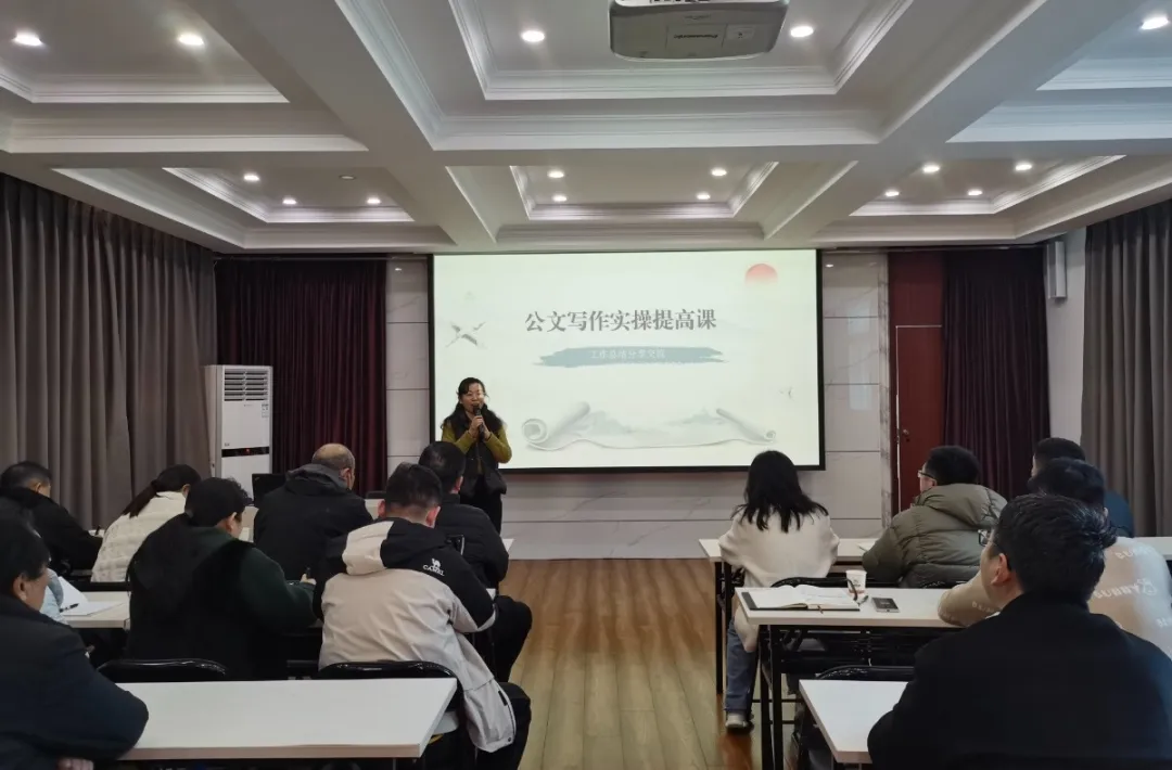 �C(j��)�P(gu��n)�C���k�_չ�����Č���ϵ����Ӗ(x��n)�� ��ʮ�ڹ��Č�����������n�߹������Y(ji��)����������